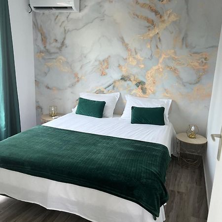 Bungalow Bougainvilliers レザビーム エクステリア 写真